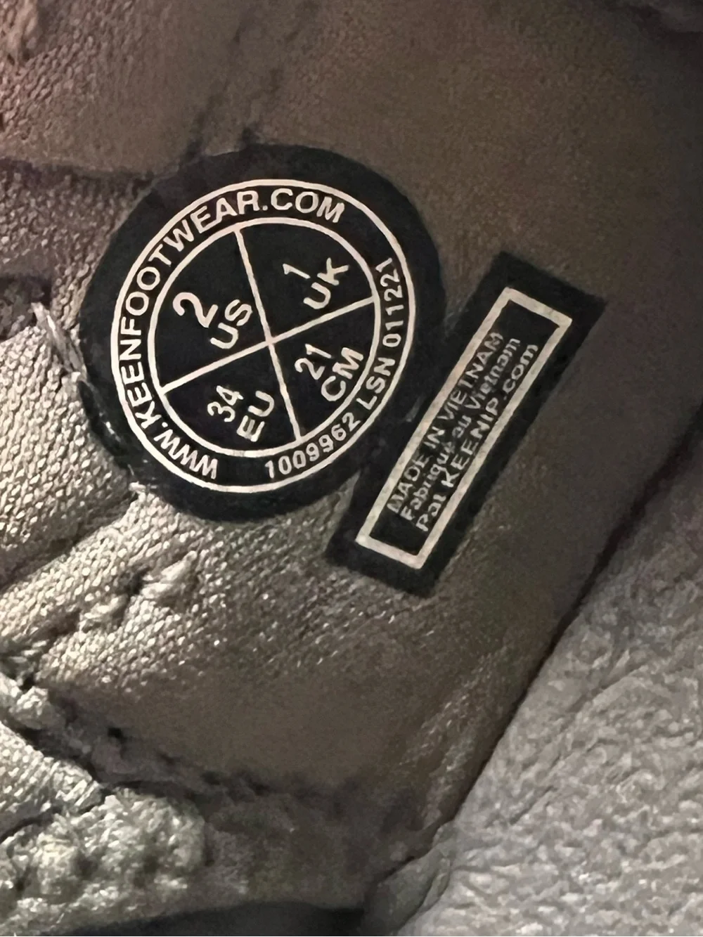 Keen straps outsole lightweight